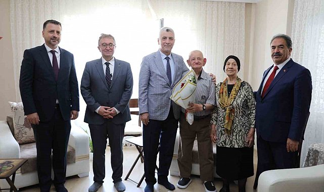 Ticaret Bakanı Bolat, Tekirdağ'da şehit ailesi ve gazileri ziyaret etti