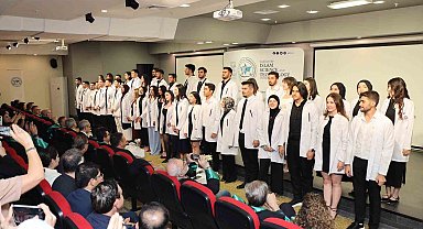 Tıp Fakültesi Beyaz Önlük Giyme Töreni gerçekleştirildi