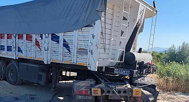 Tır ile beton mikseri çarpıştı: 1 yaralı