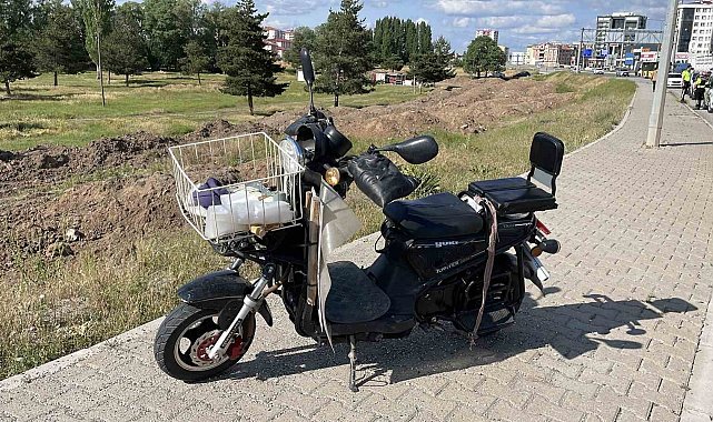 Tırın çarptığı elektrikli motosiklet sürücüsü ağır yaralandı