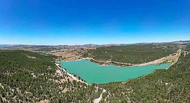 Tokat-Sivas arasındaki gölet yeşilin her tonu ile ziyaretçilerini bekliyor