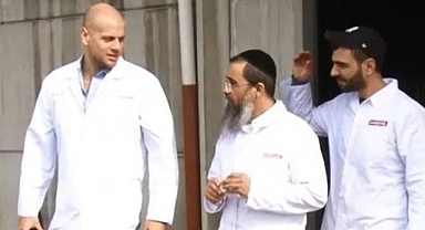 Ton balığına haham dokunuşu