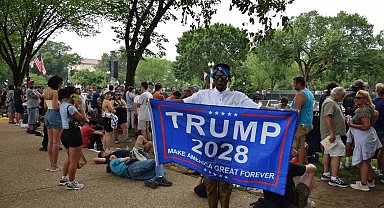 Trump'tan ABD ordusuna övgü, protestoculara gözdağı