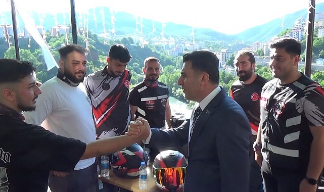 Tunceli'de bayramlaşma programı