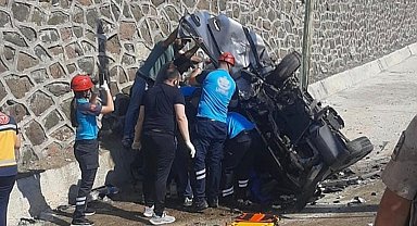 Tunceli'de korkunç kaza: 1'i ağır 6 yaralı