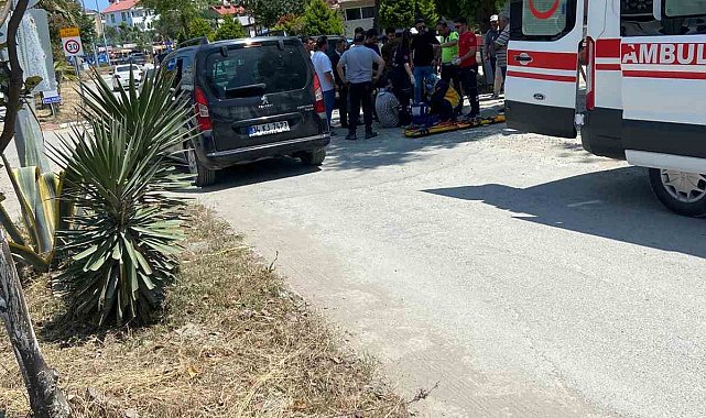 Türkeli'de motosiklet ile otomobil çarpıştı: 1 yaralı