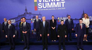 Ukrayna Devlet Başkanı Zelenskiy: "İstanbul'dan sonuç alınmazsa Rusya'ya yaptırım uygulanmalı"