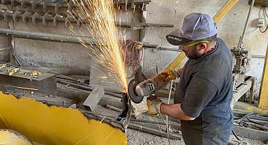 Ülkenin dört bir yanından gelen biçerdöverler Yerköy'de bakım ve onarımdan geçiyor