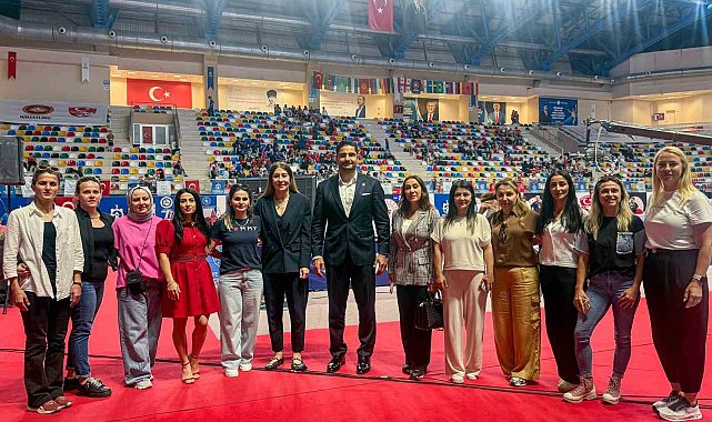 Uluslararası Yaşar Doğu, Vehbi Emre ve Hamit Kaplan Güreş Turnuvası'nda ikinci gün sona erdi