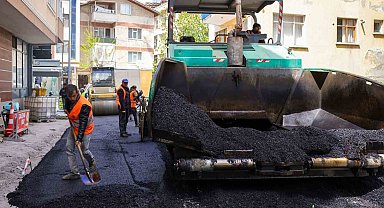 Ümraniye Belediyesi'nden 182 bin ton asfalt serimi