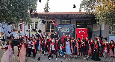Umurlu Atatürk İlkokulu'nda mezuniyet heyecanı