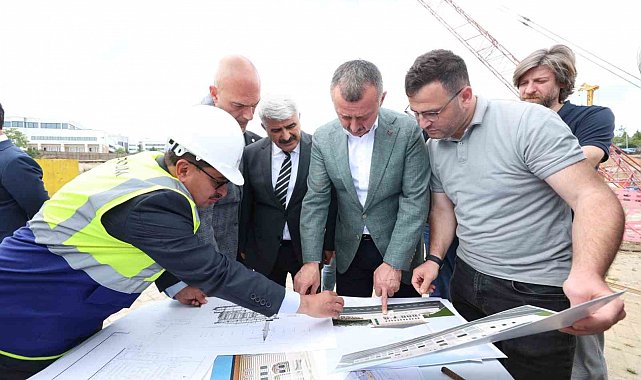 Umuttepe'ye dev cami: Aynı anda 5 bin kişi ibadet edebilecek