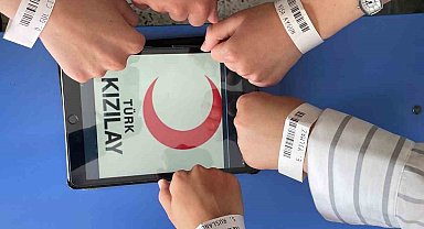 Üniversite öğrencilerinden Türk Kızılayı'na örnek olacak destek