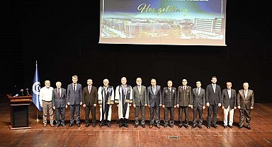 Uşak Üniversitesinde mezuniyet coşkusu