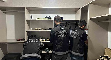 Uyuşturucu operasyonunda F serisi dolar ele geçirildi: 1 tutuklama