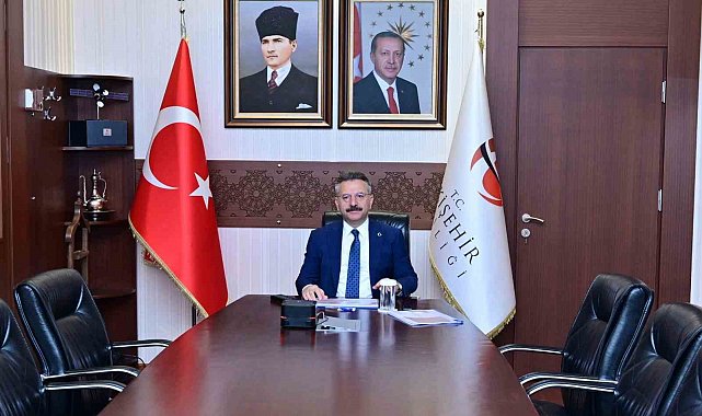 Vali Aksoy, '7. Bölge Düzensiz Göçle Mücadele Koordinasyon Toplantısı'na katıldı