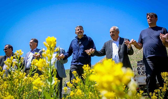 Vali Ali Çelik, 3 bin rakımlı Aveğak yaylasındaki vatandaşları ziyaret etti