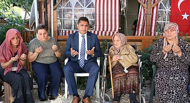 Vali Aslan, Çakmak ailesine taziyede bulundu