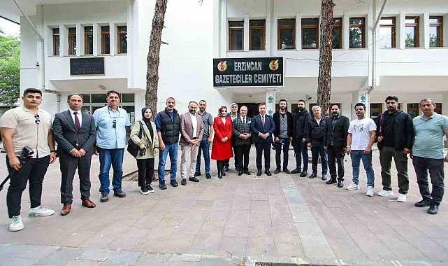 Vali Aydoğdu, EGC'de gazetecilerle bir araya geldi