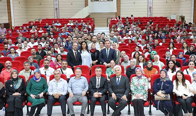 Vali Aydoğdu, Rehberlik, Fen Bilimleri, Almanca ve meslek liselerinde görev yapan tüm meslek dersleri öğretmenleriyle bir araya geldi