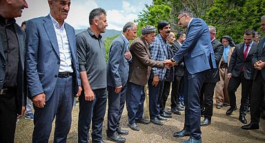 Vali Çelik'ten köy ziyareti