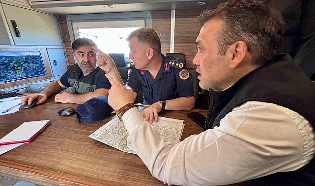 Vali Sözer, 2 bin hektar alanda yangının devam ettiğini açıkladı