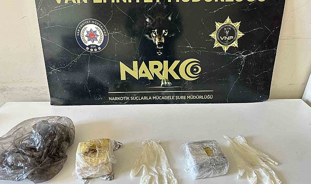 Van'da 2 kilo 557 gram uyuşturucu ele geçirildi
