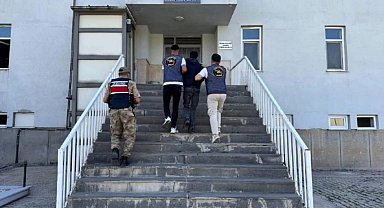 Van'da değişik suçlardan 24 kişi tutuklandı