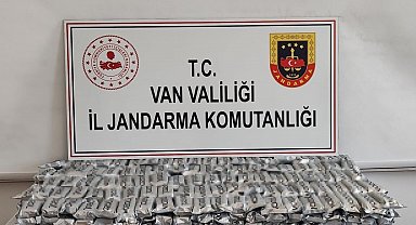 Van'da kaçak sigara operasyonu