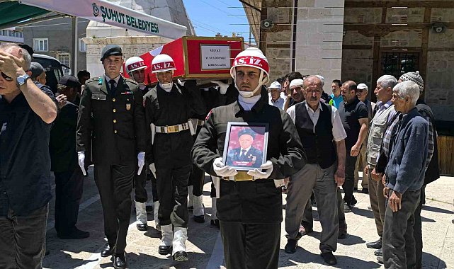 Vefat eden Kıbrıs gazisi toprağa verildi