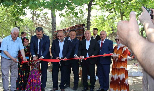 Vezirköprü'de yıl sonu sergisi