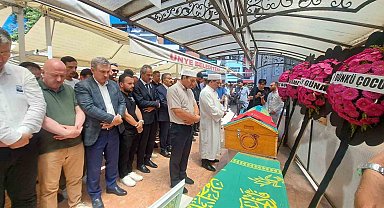 Yapımcı ve yönetmen Ahmet Selim Tuncer, son yolculuğuna uğurlandı