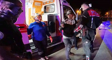 Yasal sınırın 16 kat üstünde alkollü çıkan sürücü ne polisi dinledi ne de sağlıkçıları