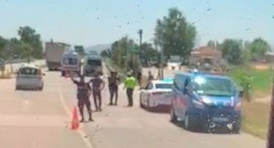 Yaz tatilinde dedesinin yanına giden çocuk, bisikletiyle karşıya geçerken hayatını kaybetti