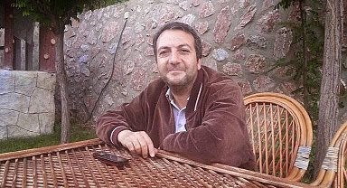 Yılan tarafından ısırılan adam hastaneye kaldırıldı