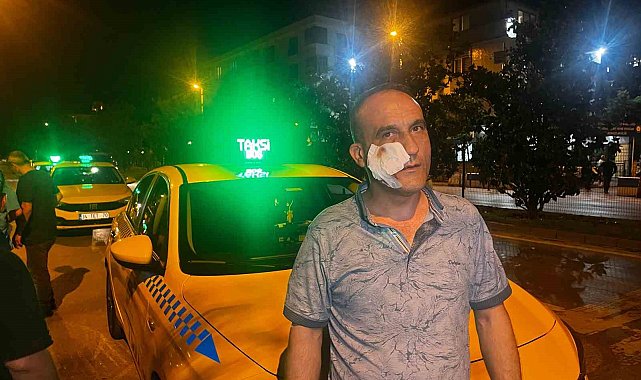 Yol verme kavgası taksi durağına taştı: 2 yaralı