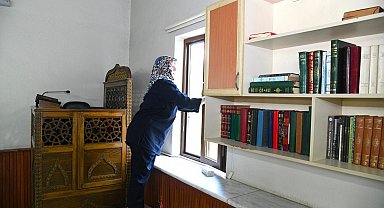 Yunusemre'de ibadethaneler Kurban Bayramı için hazırlanıyor