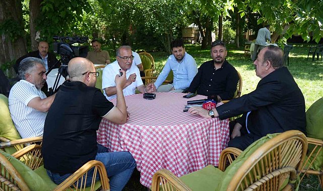 Zeki Eker: "Muşspor'un 2. Lig'e yükselmesi 35 yıllık hasreti sona erdirdi"