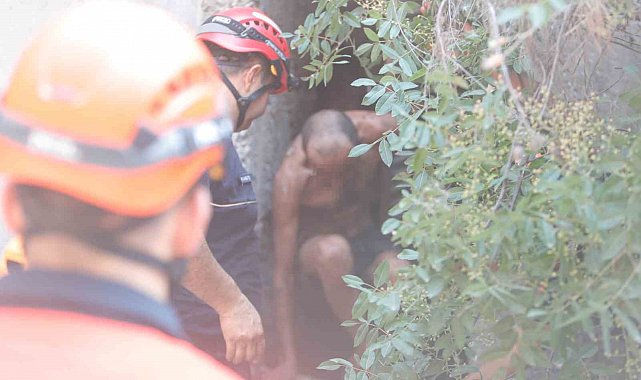 15 metreden yuvarlanıp iki kaya arasındaki oyuğa düştü, operasyonla kurtarıldı