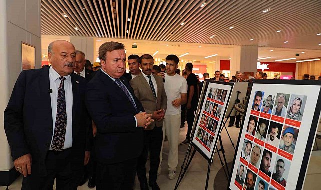 15 Temmuz Kronolojik Fotoğraf Sergisi açıldı