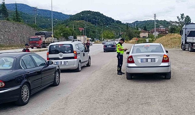 2 bin 44 araç sürücüsüne cezai işlem uygulandı