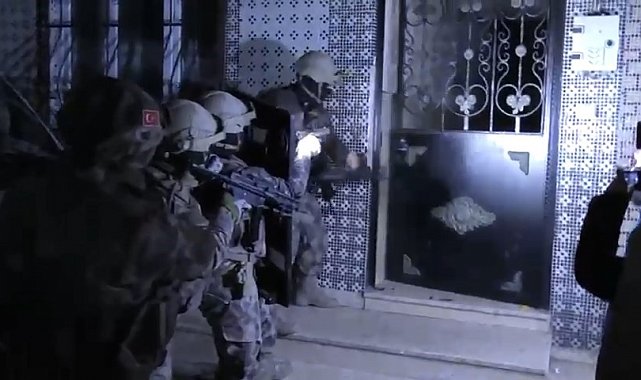 21 ilde dev operasyon: 318 adrese baskın, 304 torbacı yakalandı