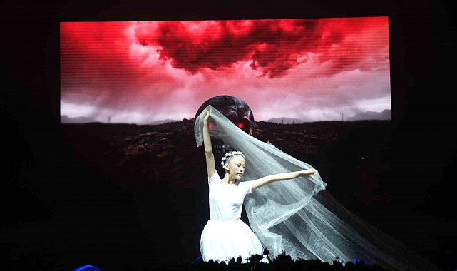 26. Uluslararası İstanbul Büyükçekmece Kültür ve Sanat Festivali görkemli bir törenle başladı