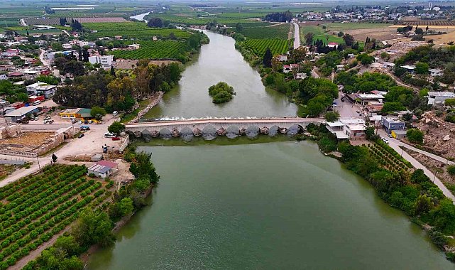 'Misis Köprüsü' 1700 yıldır ayakta ama bakımsızlıktan turizme kazandırılamıyor