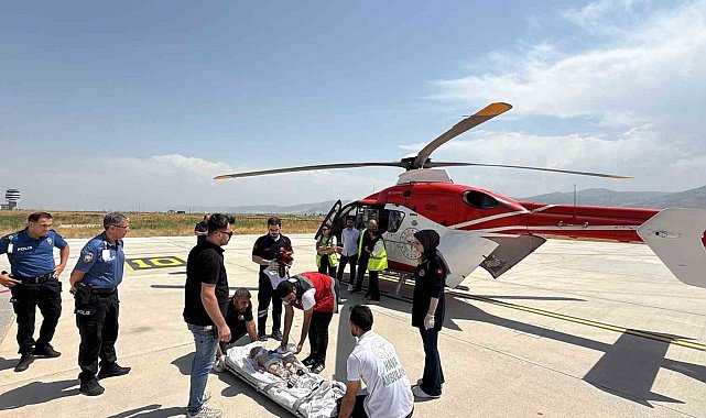 9 aylık bebek ambulans helikopterle Elazığ'a sevk edildi