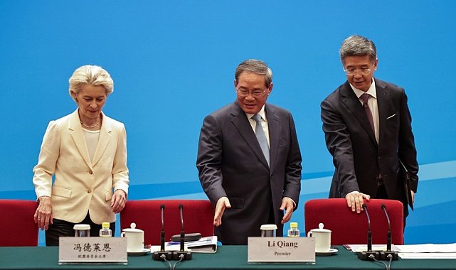 AB Komisyon Başkanı Leyen: "Beklentimiz, Çin'in nüfuzunu kullanarak Rusya'nın müzakere masasına ciddiyetle oturmasını sağlamasıdır"