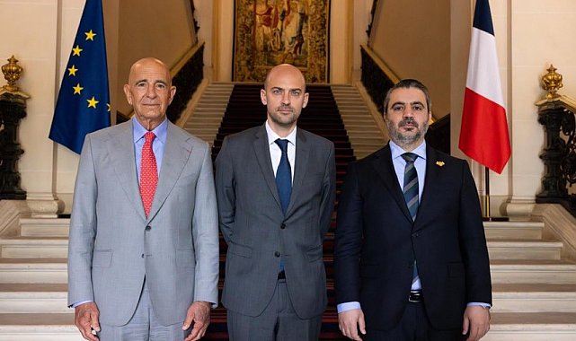 ABD'nin Suriye Özel Temsilcisi Barrack, Fransa ve Suriye dışişleri bakanları ile görüştü