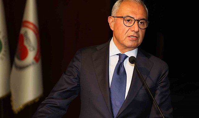 Abdi Sütcü Sağlık Hizmetleri MYO 407 Mezun Verdi