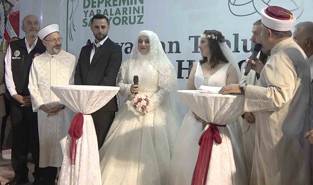 Adıyaman'da 100 depremzede çiftin nikahı kıyıldı