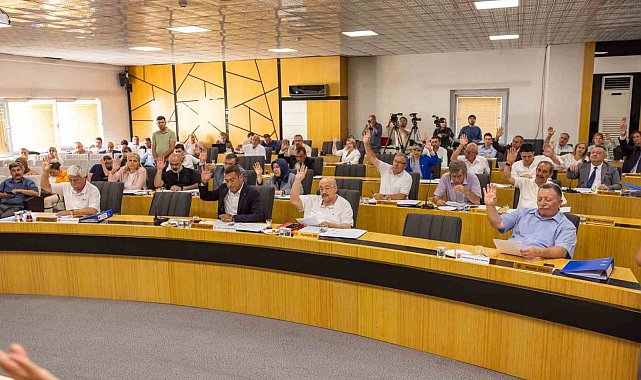 Afyonkarahisar Belediyesi halk otobüsü ücretlerine yüzde 47 zam yaptı